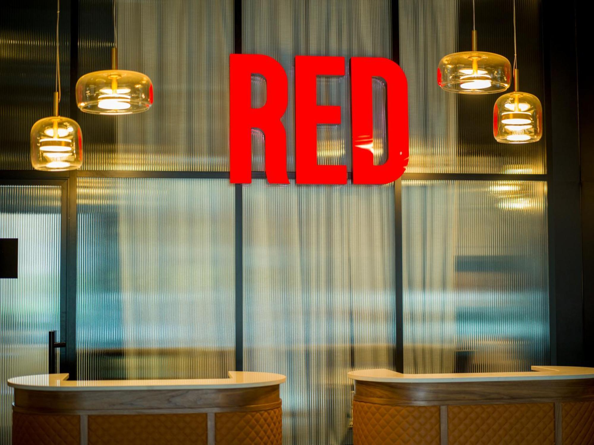 Radisson Red Belgrade Hotel Екстериор снимка