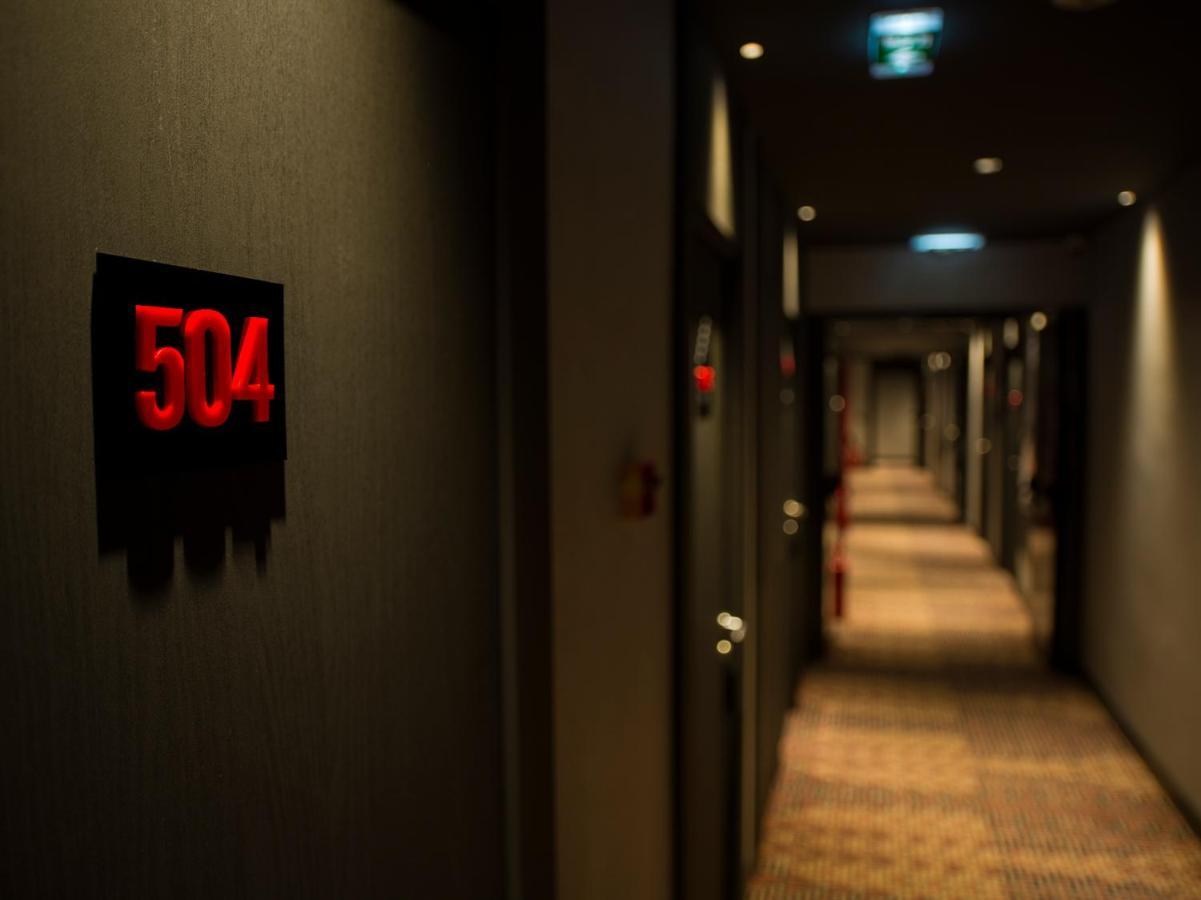 Radisson Red Belgrade Hotel Екстериор снимка
